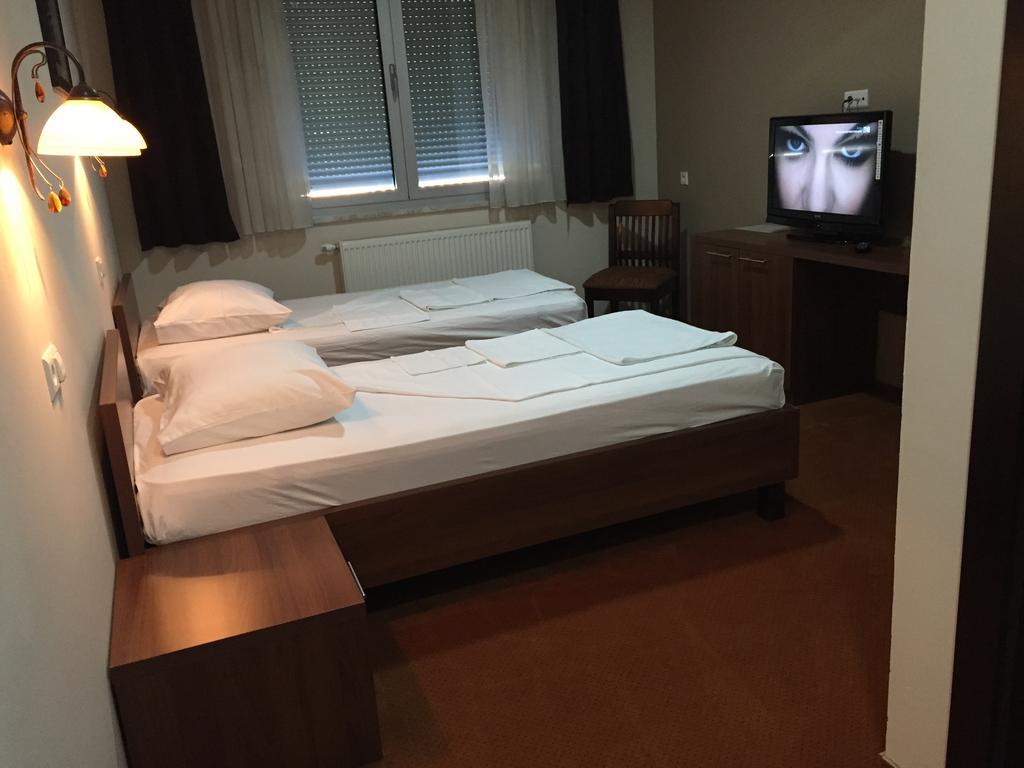 Hotel Oaza Konjic Δωμάτιο φωτογραφία