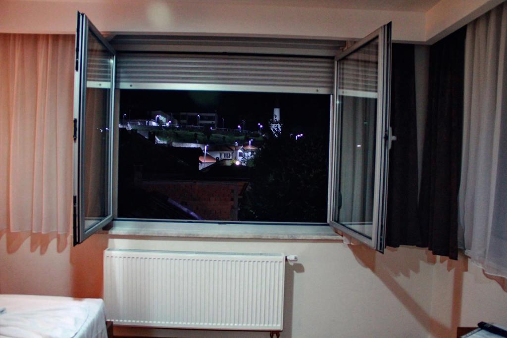 Hotel Oaza Konjic Εξωτερικό φωτογραφία
